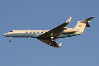 97-0401 @ LOWW - US Goverment - Gulfstream 5 - by Andy Graf-VAP
