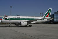 I-BIMO @ LOWW - Alitalia A319 - by Andy Graf-VAP