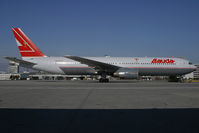 OE-LAE @ LOWW - Lauda Air 767-300 - by Andy Graf-VAP