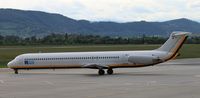I-DAVA @ LOWG - Itali Airlines Md 82 - by GRZ_spotter