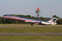 N76200 @ ORF - American Airlines N76200 departing RWY 5 enroute to Dallas/Fort Worth Int'l (KDFW). - by Dean Heald