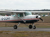 G-CCHT @ EGLK - HOTEL TANGO TAXYING TO RWY 25 - by BIKE PILOT