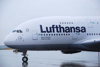 D-AIMA @ VIE - Lufthansa - by Chris J
