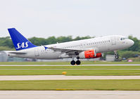 OY-KBR @ EGCC - SAS - by vickersfour