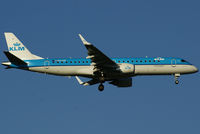 PH-EZP @ VIE - KLM Cityhopper Embraer ERJ-190-100STD