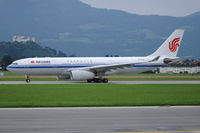 B-6131 @ LOWS - Air China - by Martin Nimmervoll