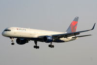 N546US photo, click to enlarge N546US photo, click to enlarge