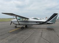 N7504X @ KAXN - Cessna 172B Skyhawk on the line. - by Kreg Anderson