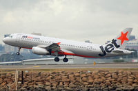 VH-VQG @ YSSY - At Sydney - by Micha Lueck