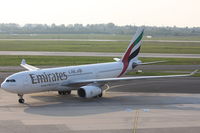 A6-EAG @ EDDL - Emirates, Airbus A330-243, CN: 396 - by Air-Micha