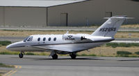 N525HS @ KBFL - taxiing at Bakersfield - by Todd Royer