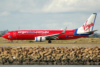 VH-VUS @ YSSY - At Sydney - by Micha Lueck