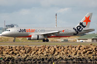 VH-VGU @ YSSY - At Sydney - by Micha Lueck