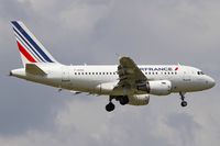 F-GUGC @ EDDF - on final RW07R