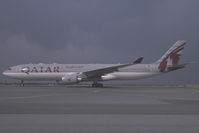 A7-AEM @ LOWW - Qatar Airways Airbus 330-300 - by Dietmar Schreiber - VAP
