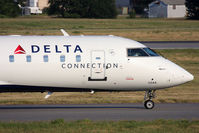 N797CA @ ORF - Delta Connection (Comair) N797CA (FLT COM707) from New York La Guardia Int'l (KLGA) taxiing to the gate. Ultimately, the passengers had to endure a nearly 30-minute delay before arriving at the gate to de-plane. - by Dean Heald