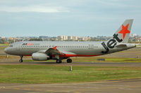 VH-VQV @ YSSY - At Sydney - by Micha Lueck