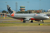 VH-VQG @ YSSY - At Sydney - by Micha Lueck