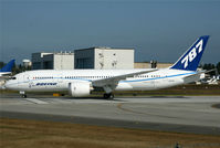 N787BX @ KPAE - KPAE ZA003 arriving for some closed pattern work