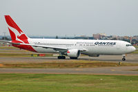 VH-OGT @ YSSY - At Sydney - by Micha Lueck