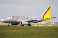 D-AGWB @ EIDW - GermanWings lining up r/w 28 - by Robert Kearney