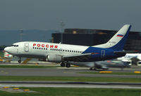 EI-CDD @ LOWW - Rossya Boeing 737 - by Thomas Ranner
