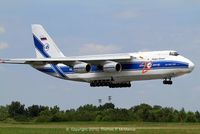 RA-82043 @ KPHL - Antonov-AN-124 (Heavy) on short final for 9R at PHL. - by T.P. McManus