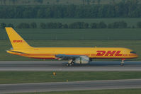 OO-DPO @ LOWW - European Air Transport Boeing 757-200 in DHL colors