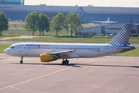 EC-KMI photo, click to enlarge EC-KMI photo, click to enlarge