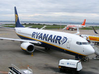 EI-DPT @ EGGP - Ryanair - by Dave Richards