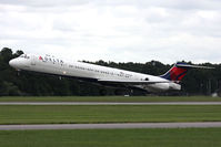 N999DN @ ORF - Delta Air Lines N999DN (FLT DAL116) departing RWY 5 en route to Hartsfield-Jackson Atlanta Int'l (KATL).  Teri is on board. - by Dean Heald