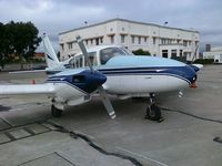 N6480Y @ KOAK - At Business Jet Center - by 2003 SJSU Graduate
