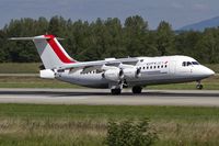 EI-RJZ @ LFSB - decelerating after touchdown