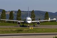 N915FD @ LFSB - taxying to the active