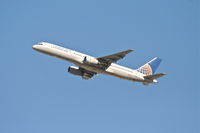 N41135 @ KLAX - Continental Airlines Boeing 757-224, N41135 25R departure KLAX. - by Mark Kalfas