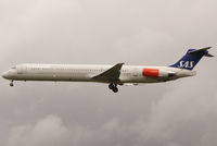 OY-KHM @ LHR - SAS - Scandinavian Airlines - by Joker767