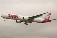 PT-MUA @ LHR - TAM