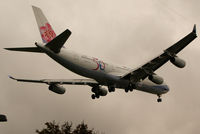 B-18806 @ LHR - China Airlines
