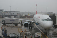 OE-LBA @ LHR - Austrian Airlines