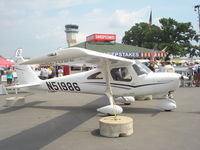 N51986 @ KOSH - Cessna 162