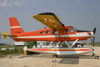 C-FOEE @ CYAV - Hatchet Lake Aviation DHC-2 - by Andy Graf-VAP