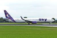 TC-SKN @ LOWL - Sky Airlines Boeing B737-94X/ER landing in LOWL/LNZ - by Janos Palvoelgyi
