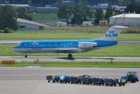 PH-KZH @ EHAM - Yet another KLM cityhopper taxiing for departure