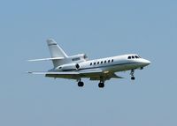 N838DB @ DTN - Landing on 32 at Shreveport's Downtown Airport.