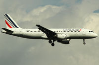 F-GJVW @ VIE - Air France