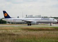 D-AIRO @ EDDF - Taking off rwy 18 - by Shunn311