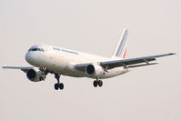 F-GFKU @ EGCC - Air France - by Chris Hall