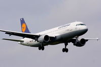 D-AIQL @ EGCC - Lufthansa - by Chris Hall