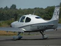 G-FIKI @ EGLK - Lining up on rwy 25 for departure to Northolt - by BIKE PILOT