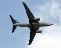 C-GWSI @ MCO - West Jet 737-600 - by Daniel Compton